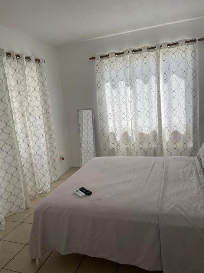 Petals Lovely Beach Villa St. John's Bagian luar foto